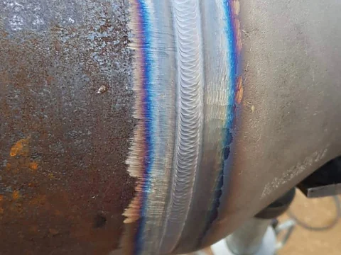 TIG zvar – koleno potrubia