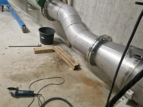 Osadené potrubie – napojenie armatúry